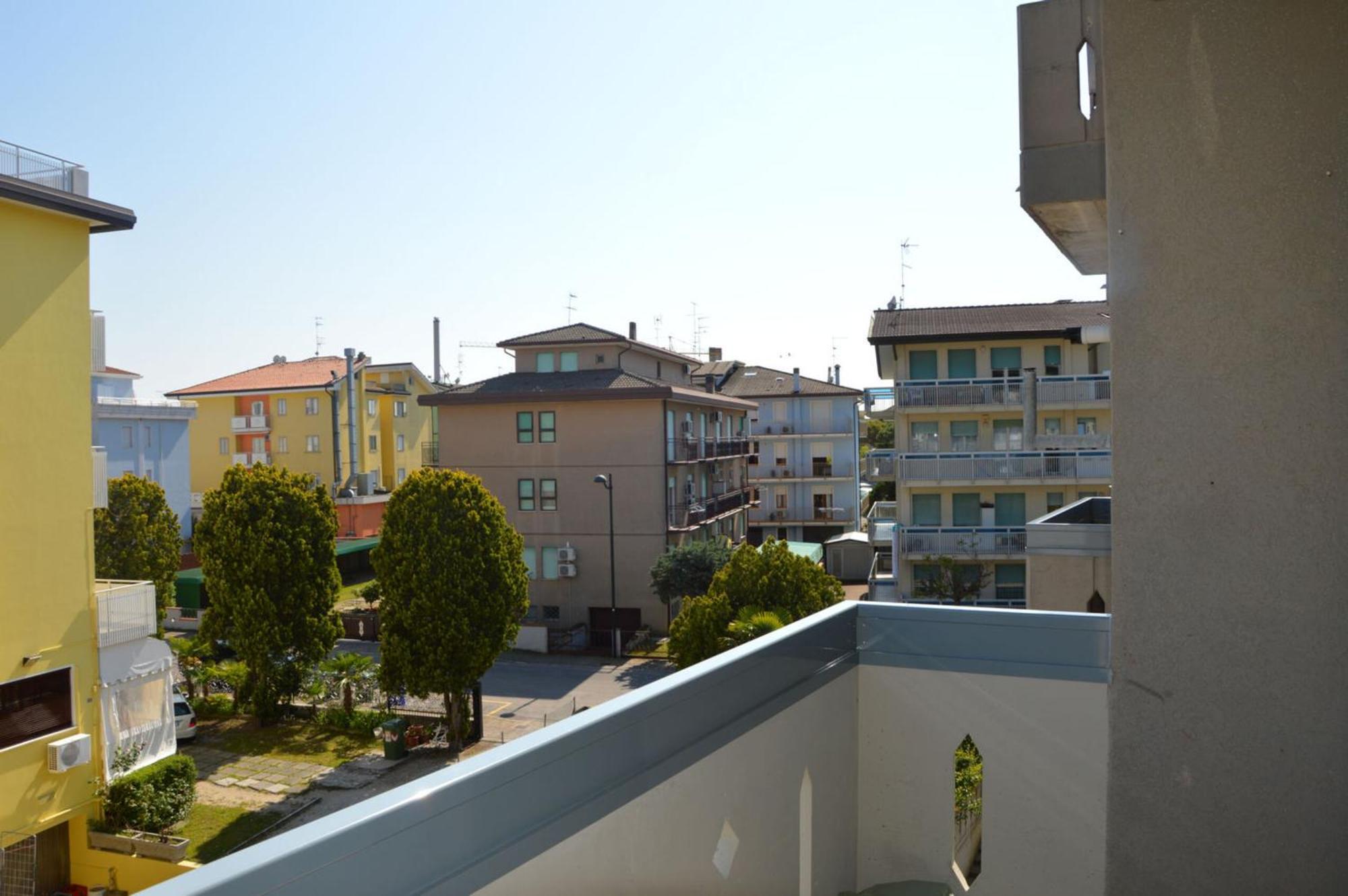 Comfortable Flat Close To The Beach - Beahost Apartment Caorle Luaran gambar